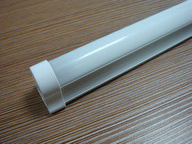 Hiệu suất cao 18W 2000LM RA90 4 chân T8 LED ống ánh sáng Với OEM Label In