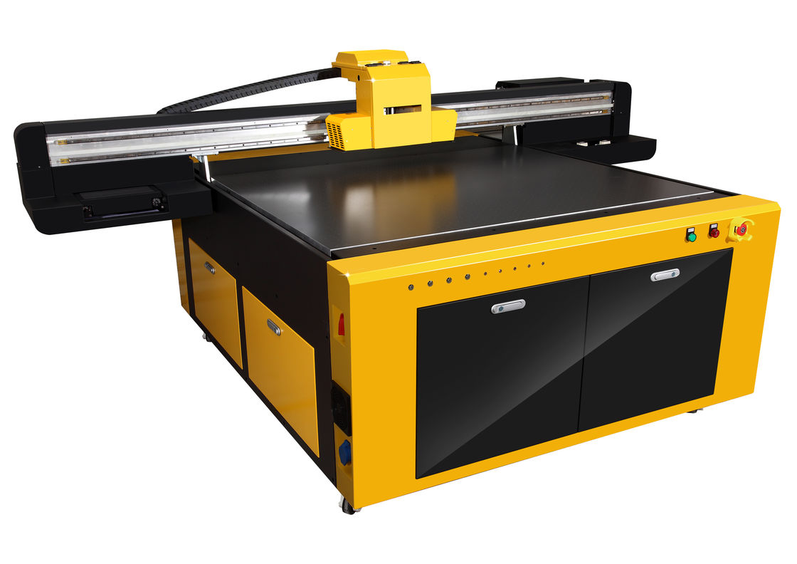 Khổ lớn trong nhà UV Flatbed Máy in Với độ chính xác cao 2.5x1.3m